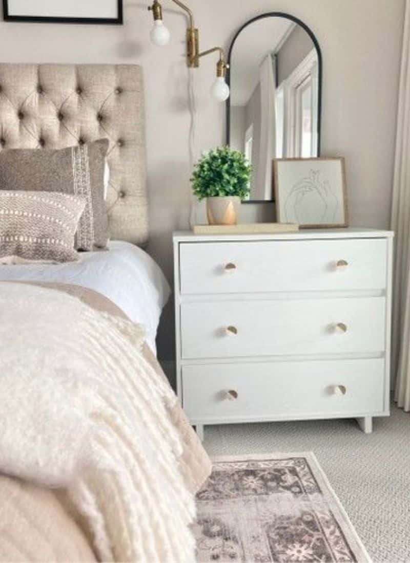 How High To Hang Mirror Over Nightstand Step By Step Guide