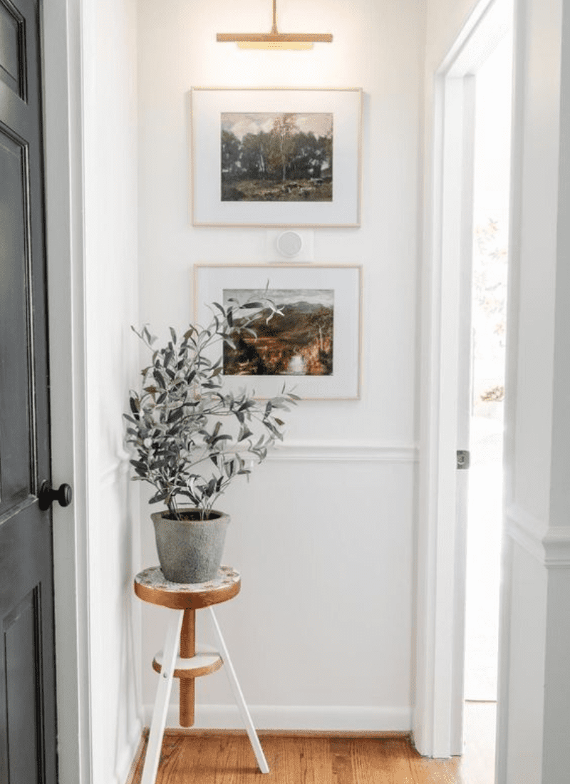 How To Decorate Your Hallway To Look More Spacious