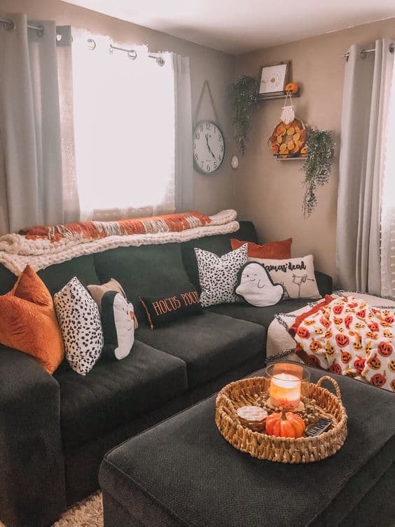 Halloween decorating ideas for small apartment