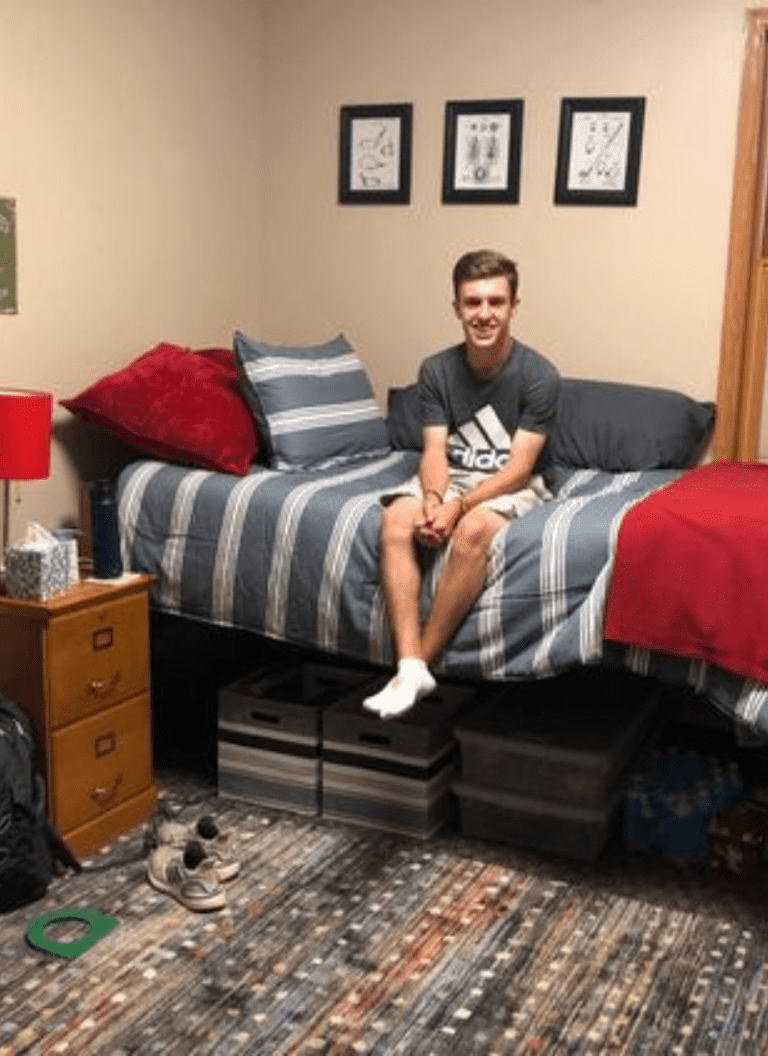 25 Dorm Room Ideas to Copy in 2026: Deck Out Your Space Like a Boss!