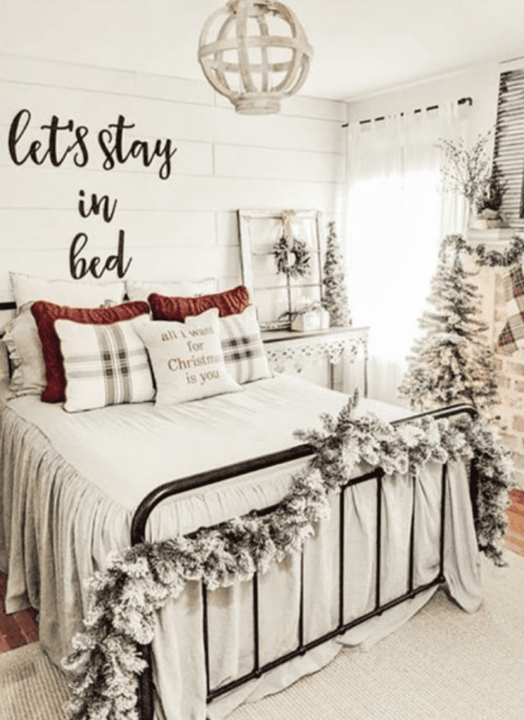 First Christmas Decor in New Apartment | 17 Things to Have for Your First Christmas in New Home
