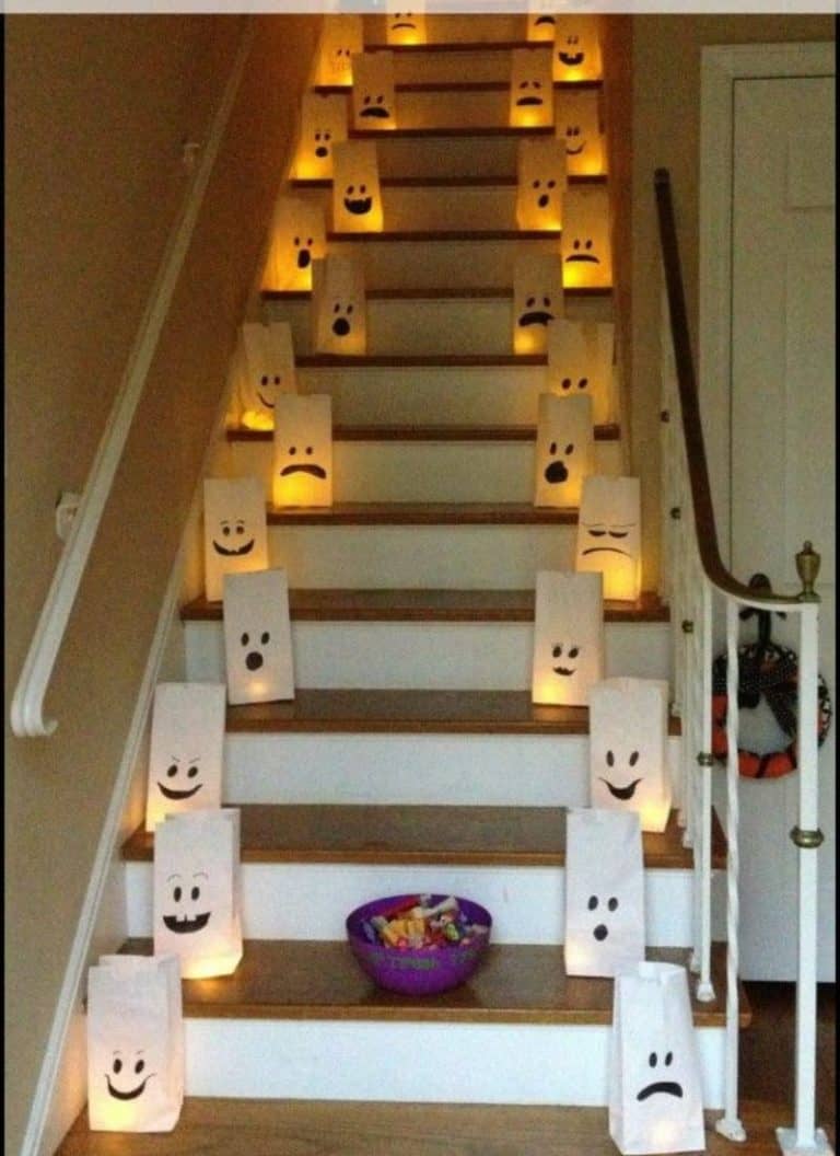 20 College Dorm Halloween Party Decorations You Must See
