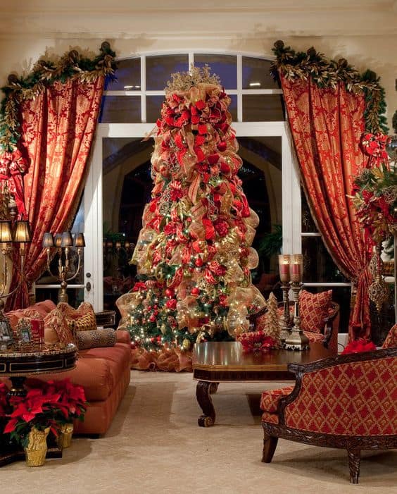 Christmas Curtains to Complete Your Home Decor