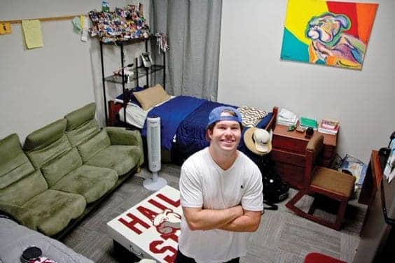 30 Best Guys Dorm Room Ideas To Copy