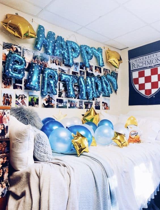 College Dorm Room Birthday Party Decoration - balloons