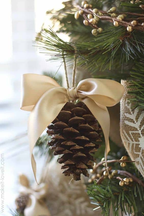 Christmas Tree Ornaments You'd Love to Have This Year - pine cones