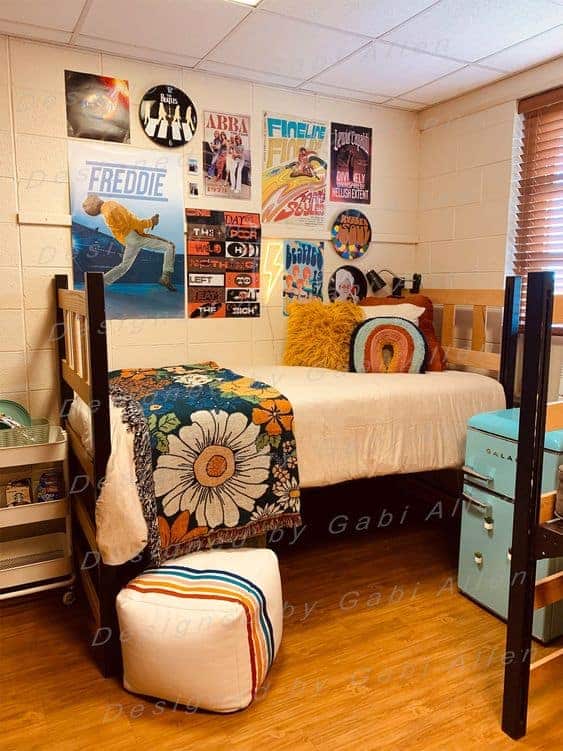 20 Dorm Room Headboards You Will Love in 2022