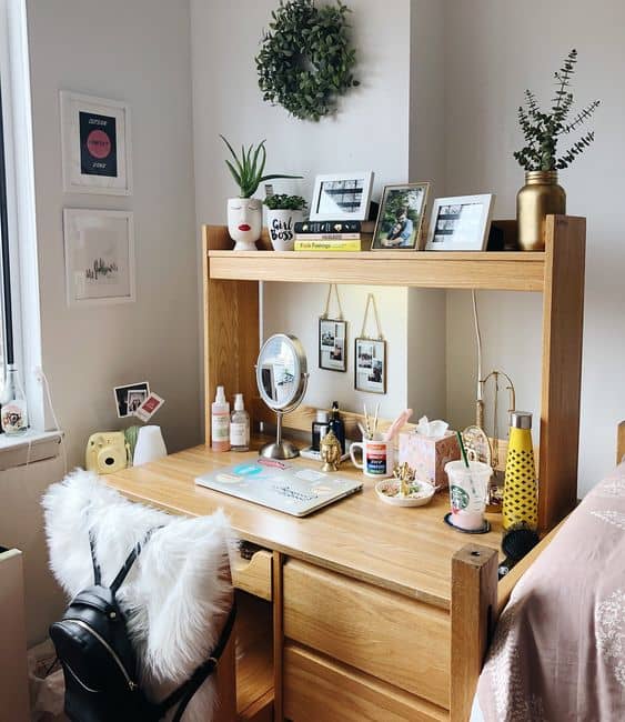 Dorm Room Desk Essentials You Will Actually Use - shelf