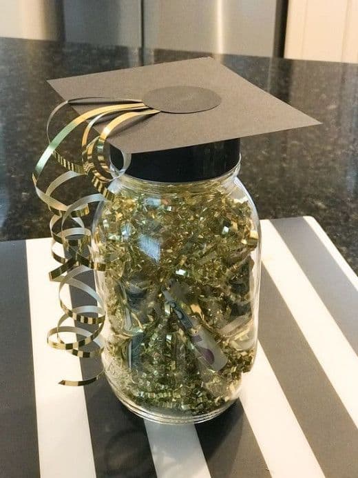 23 Graduation Party Centerpieces