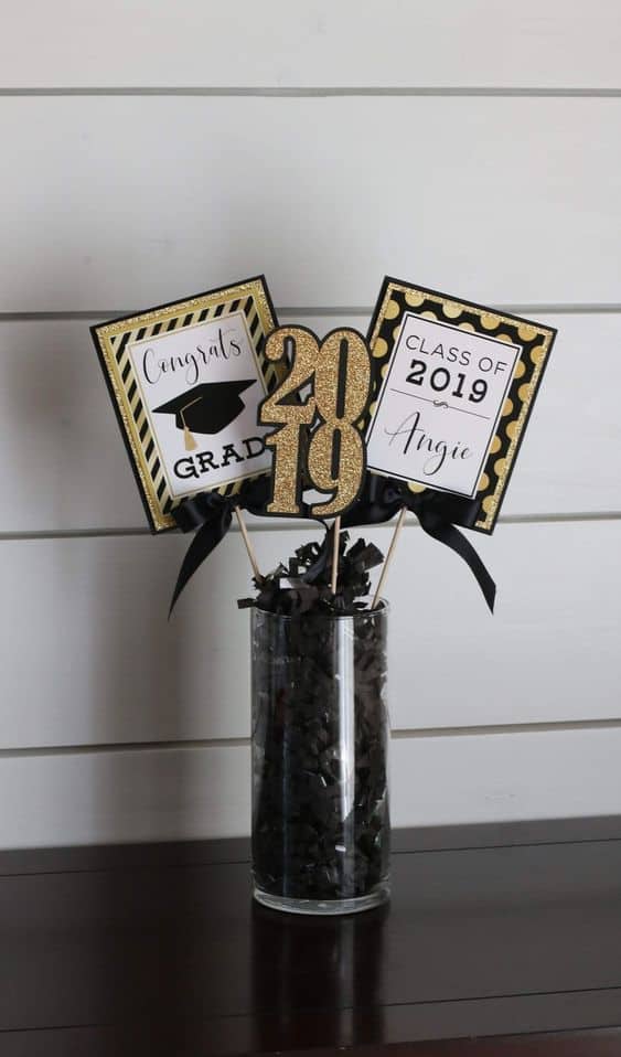 23 Graduation Party Centerpieces