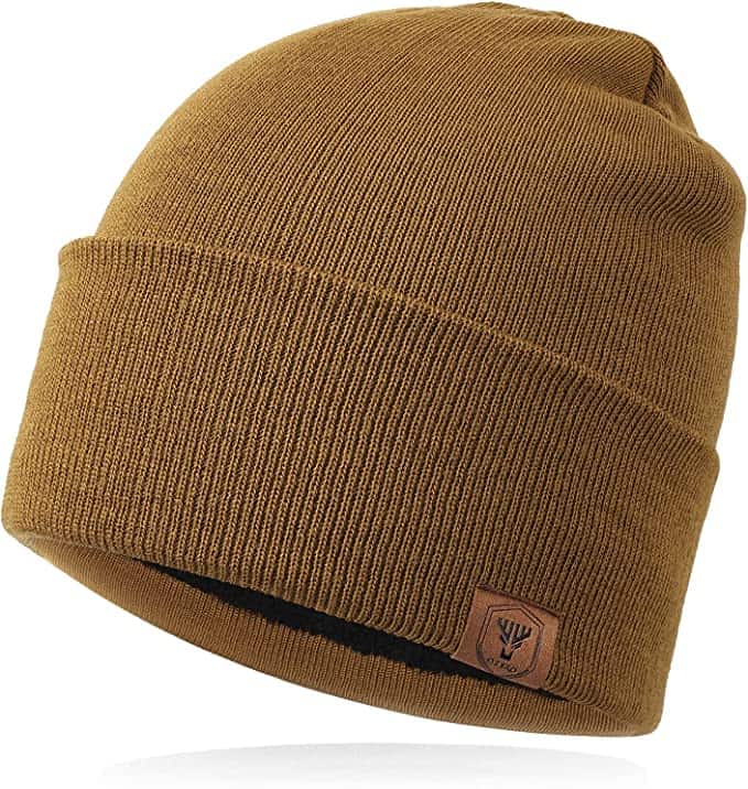 20+ Christmas Gifts for a Teenage Daughter's Boyfriend - winter beanie