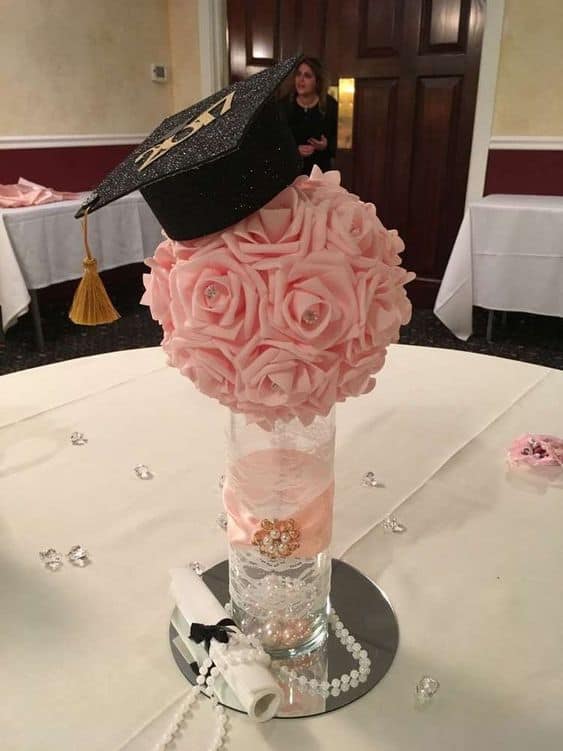 23 Graduation Party Centerpieces