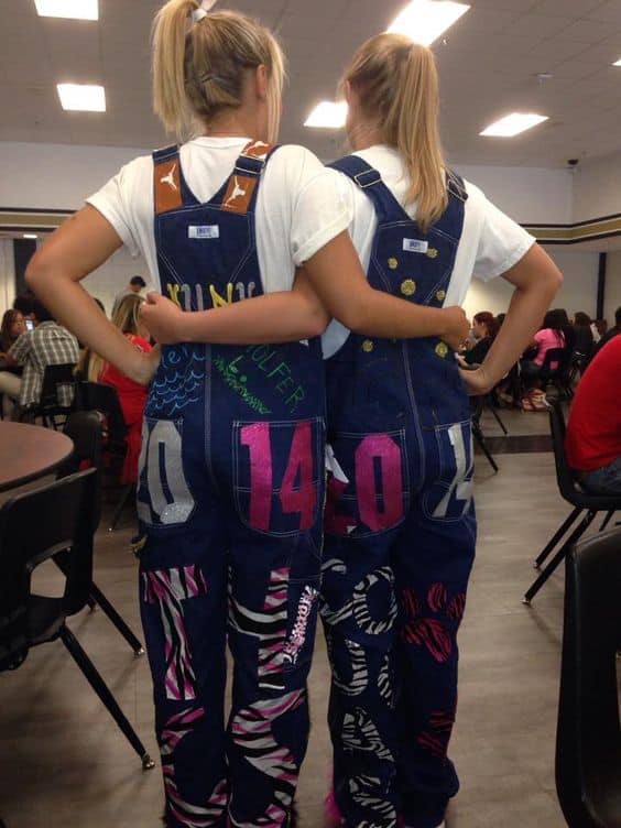 15 Stylish Senior Overalls You Can DIY Quick & Easy