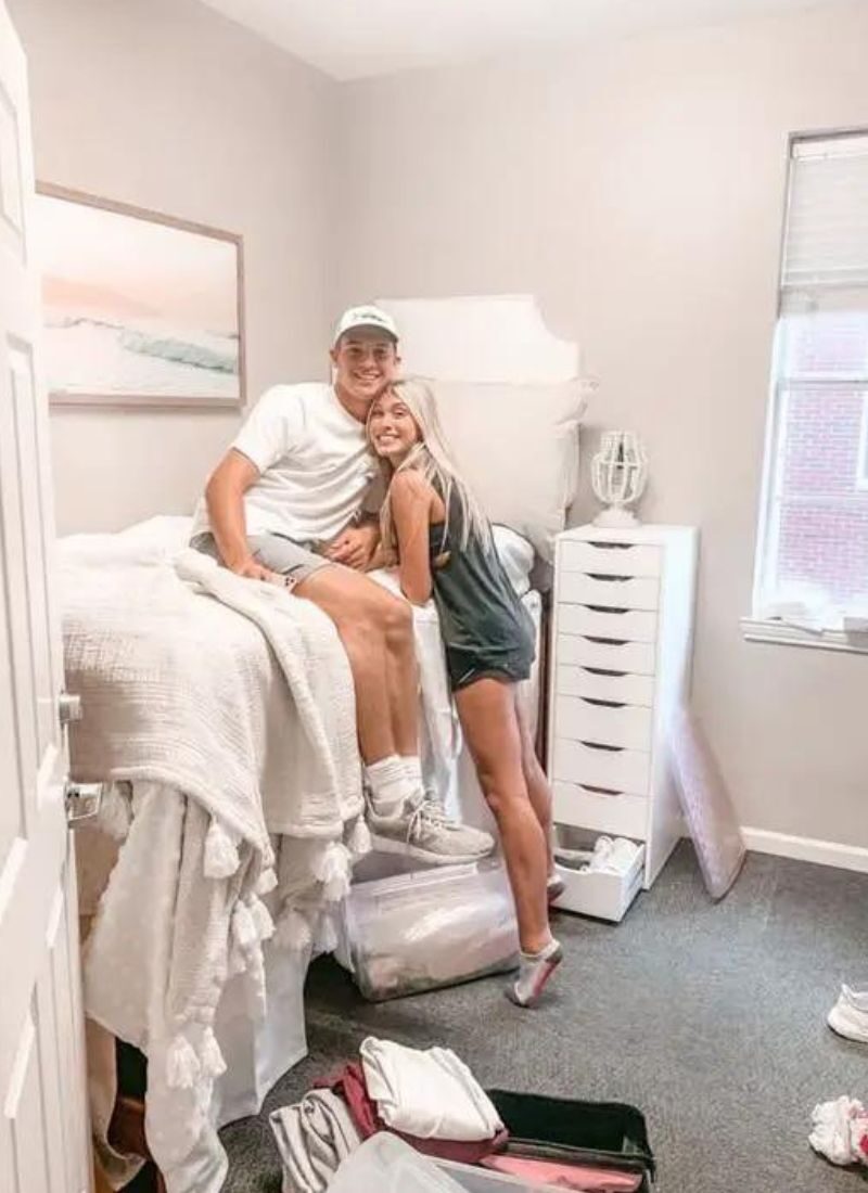 Can You Room With Your Boyfriend In College? Explained