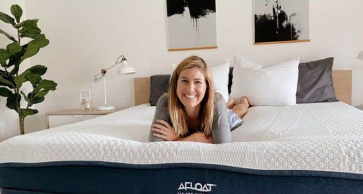 How Comfortable Are Waterbeds? Find Out Here Before Buying