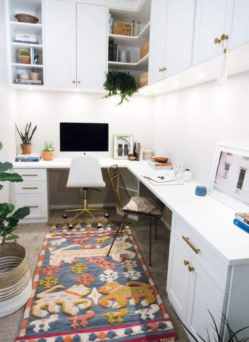 How to Decorate an Office That Has No Windows: Tips and Tricks for Brightening Up Your Workspace