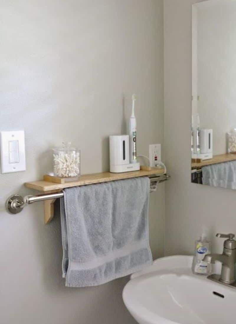 Towel Bar Keeps Falling Off? Here’s How to Fix It