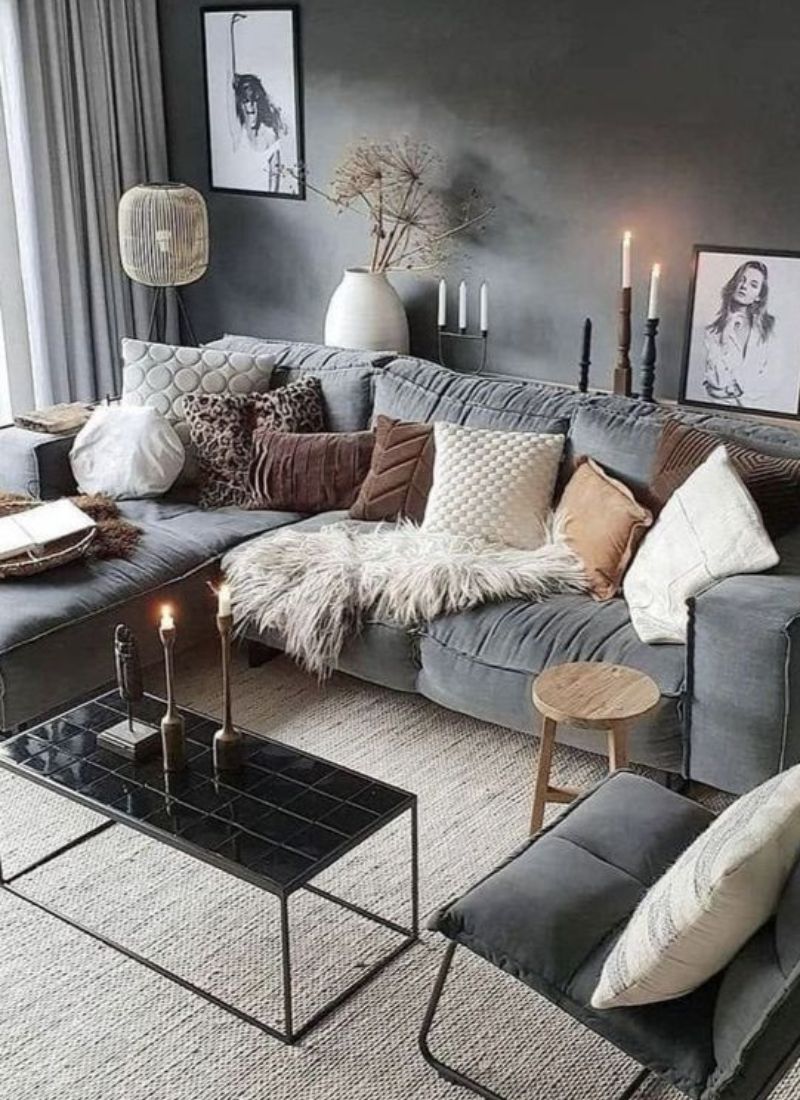 Wall Decor Ideas for a Gray Living Room