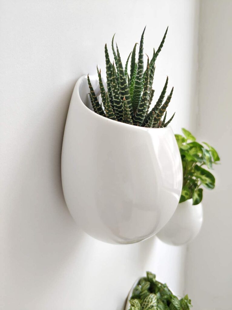 pots for grey wall living room decor ideas