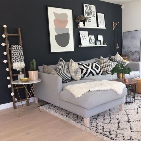 Wall Decor Ideas for a Gray Living Room: Elevate Your Space with Stylish Accents