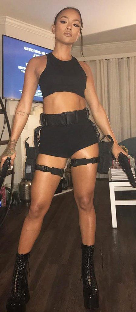 tomb raider halloween costume