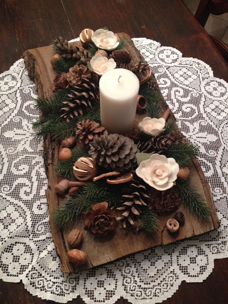 Rustic Wood and Pinecones Christmas Table Centerpiece