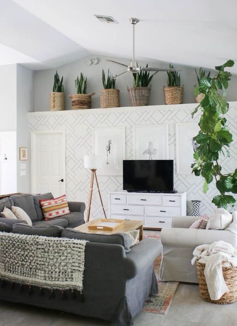 How to Decorate a Ledge in the Living Room on Budget!