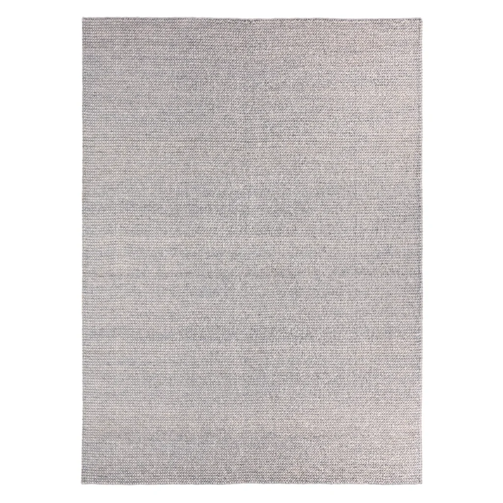 Polypropylene outdoor rug