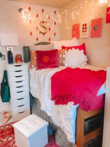 25 Dorm Room Ideas to Copy in 2026: Deck Out Your Space Like a Boss!