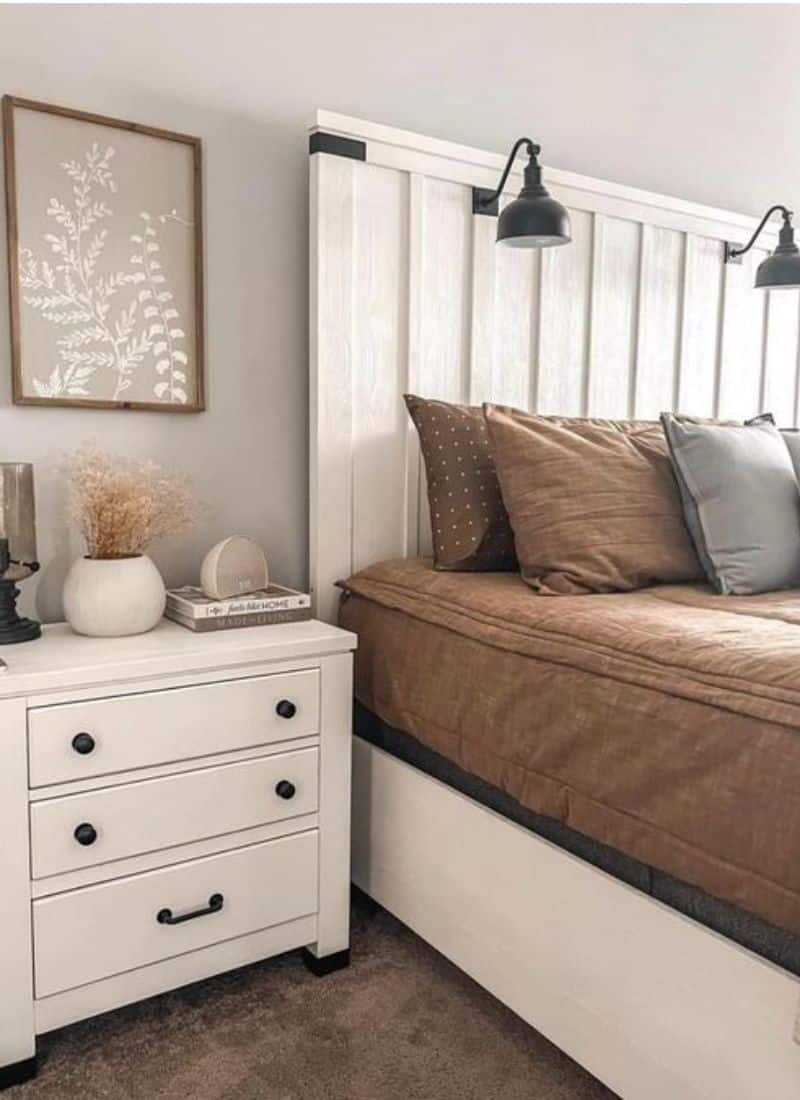 22 Nightstand Decor Ideas That’ll Make Your Snooze Button Jealous