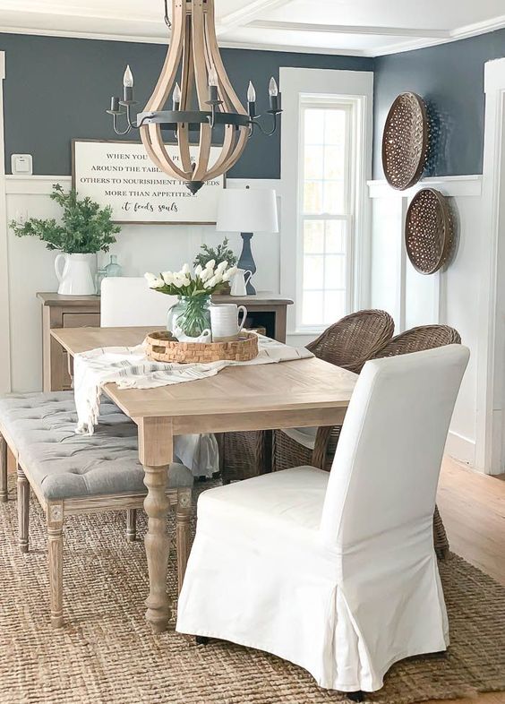 28 Dining Room Decor Ideas: Spice Up Your Supper Space!