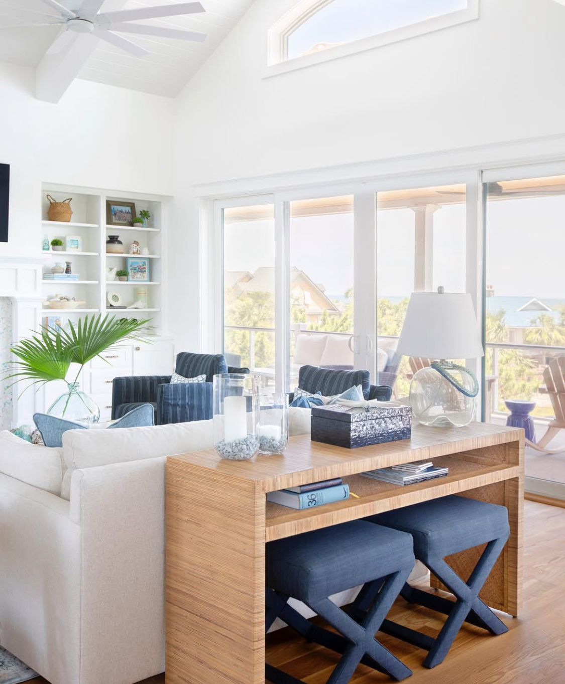 22 Coastal Living Room Ideas for a Breezy, Relaxed Home Vibe