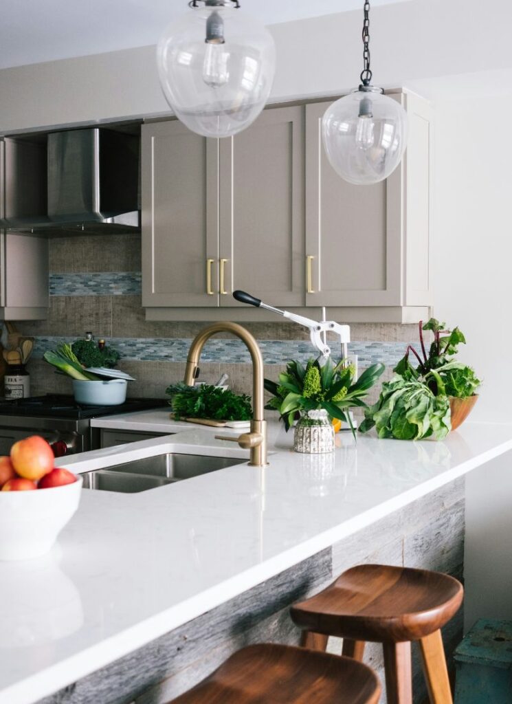 Should The Kitchen Faucet Match Cabinet Hardware for a Cohesive Look