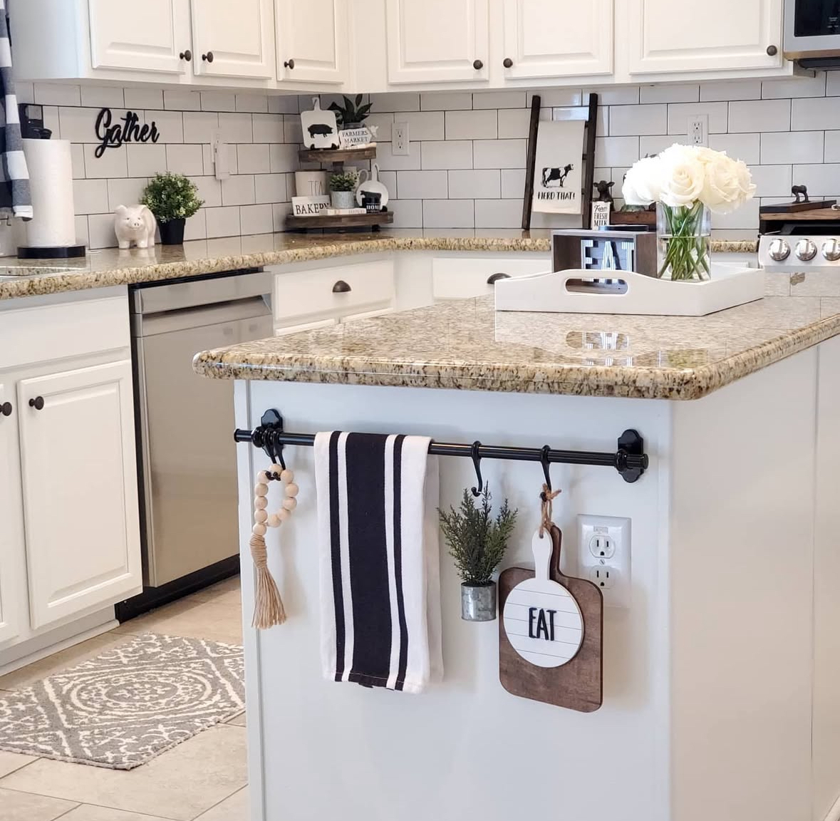 23+ Kitchen Island Decor Ideas to Elevate Your Cooking Space