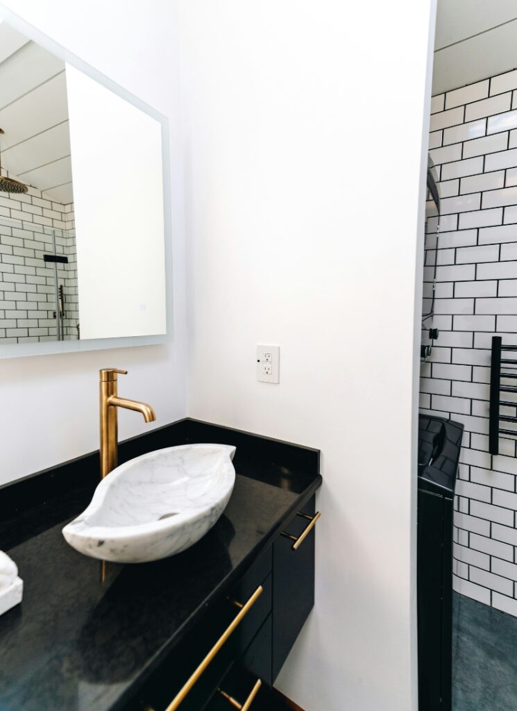 Mixing Metals in Bathroom