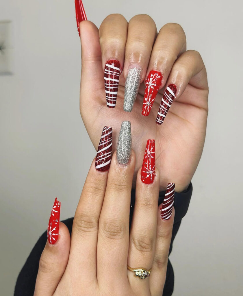 Silver sparkle candy stripe nail design