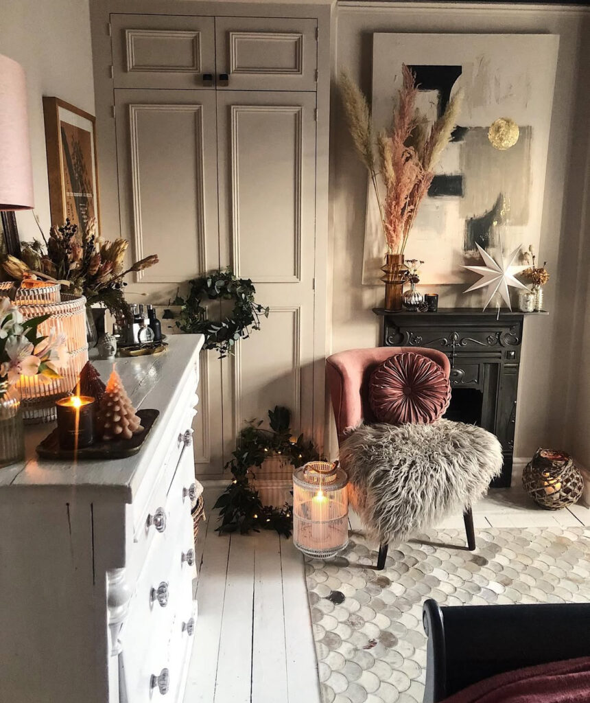 velvet corner with star lanterns in boho Christmas decor
