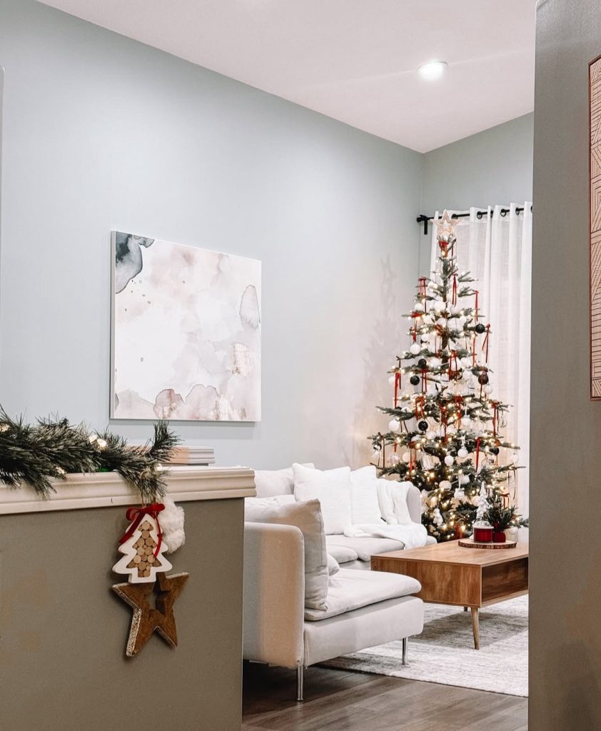 soft neutral living room with minimalist Christmas decor
