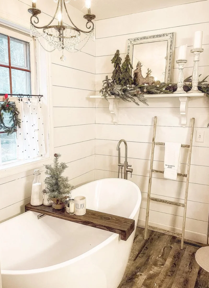 The Ultimate Guide to Bathroom Christmas Ideas (30+ Photos & Tips)
