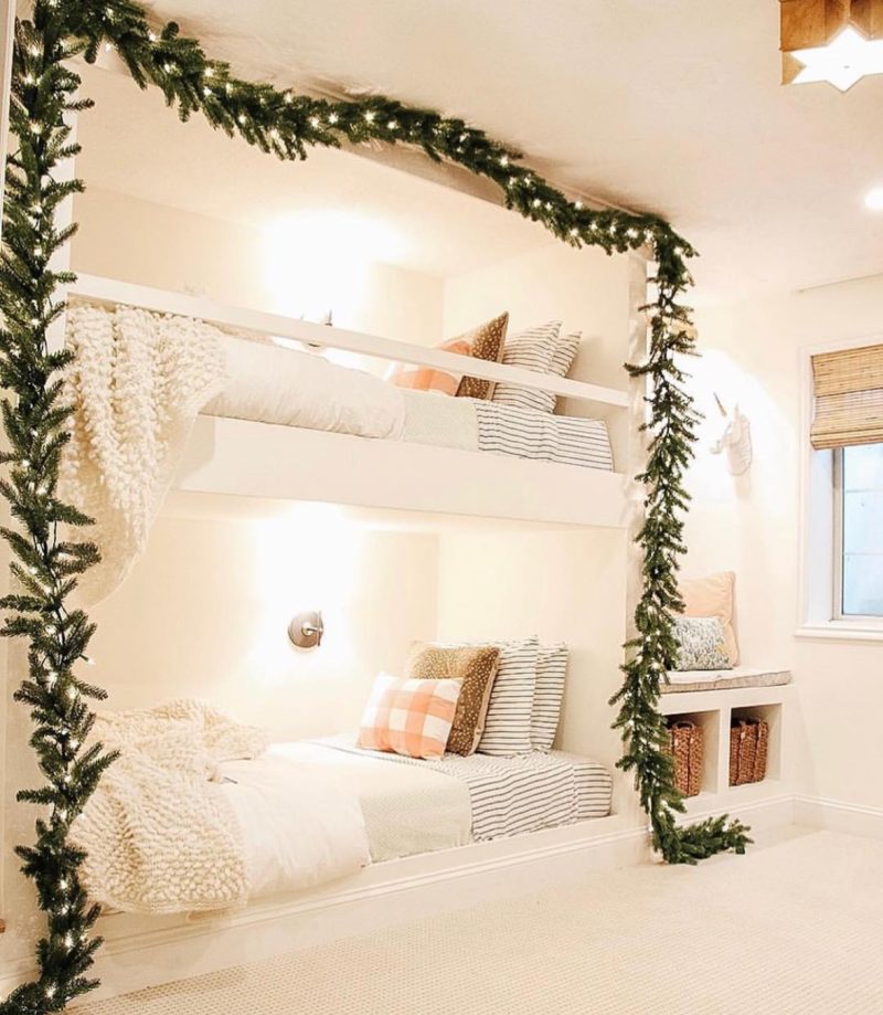 How to Decorate a Kids’ Bedroom for Christmas - 22 Easy Wins