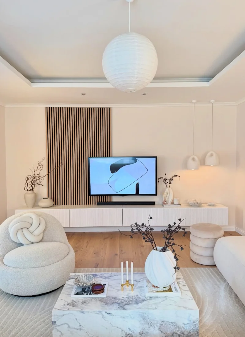 Japandi, BUT Make it Cozy: 27 Living Room Ideas You’ll Actually Use