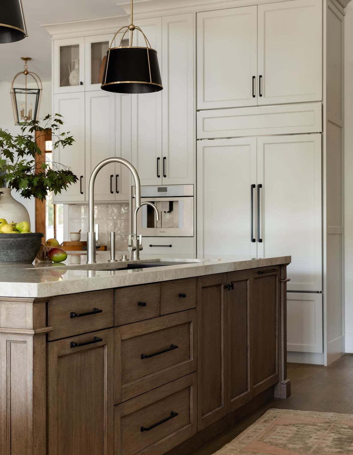 26 Light, Bright, And Breezy Lake House Kitchen Inspiration
