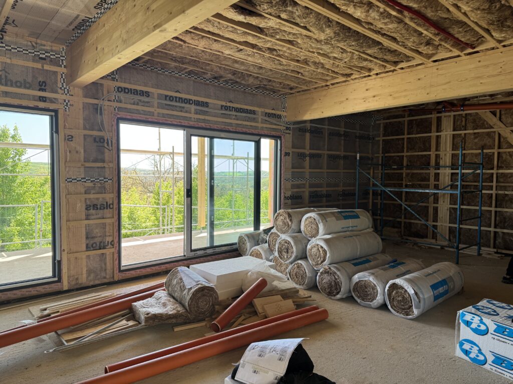 Is Crown Molding Still Popular