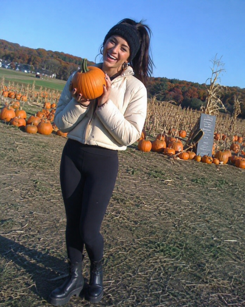 Cream cropped puffer jacket and leggings pumpkin patch outfit