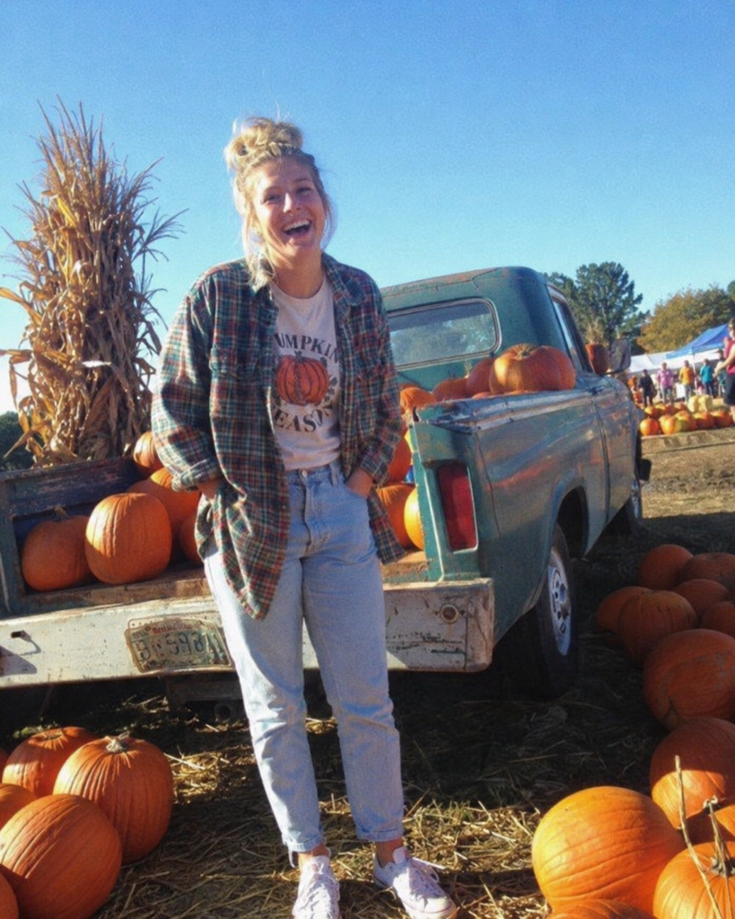 Plaid shacket and mom jeans pumpkin patch outfit